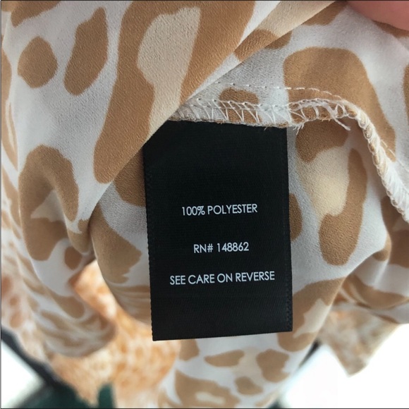 Torrid Georgette Blouse White Leopard NEW - Picture 9 of 11